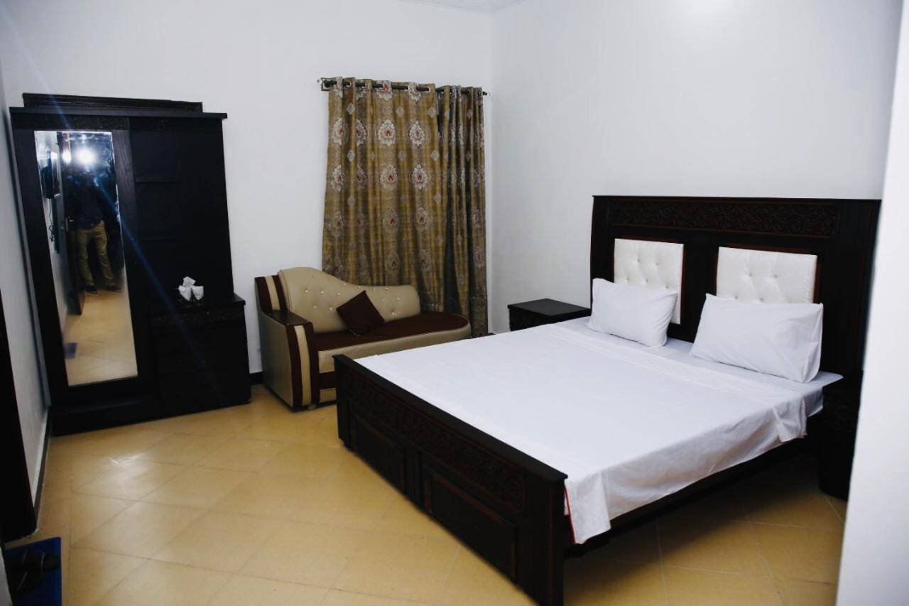 Lux Lounge Guest House 伊斯兰堡 外观 照片